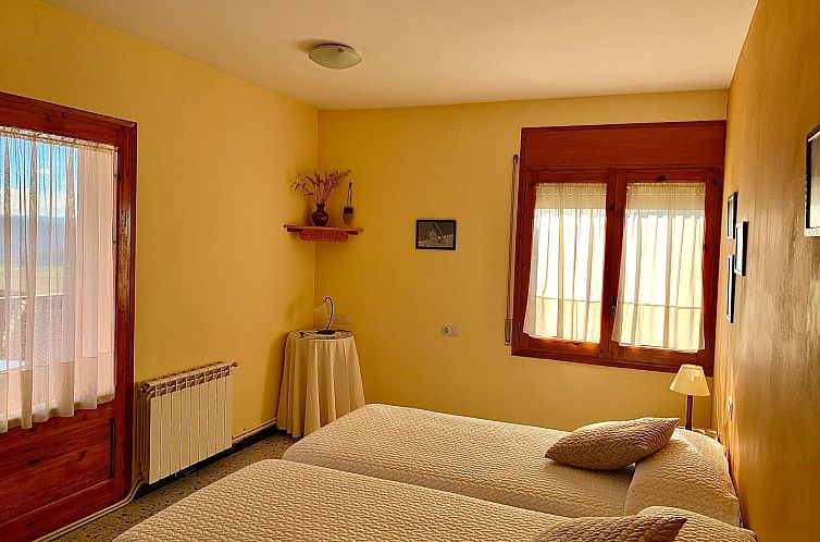 Vakantiehuis "Cal Serveró." mit Terrasse