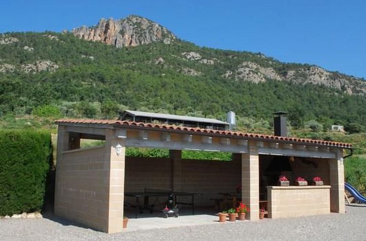 Vakantiehuis "Cal Serveró." mit Terrasse