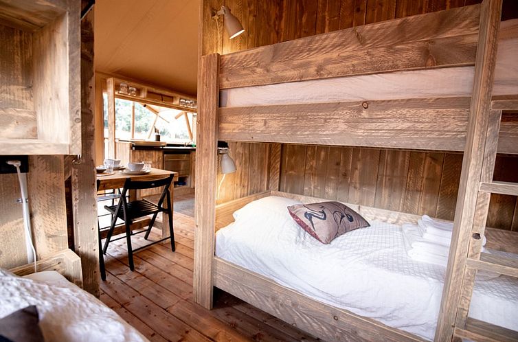 Luxury Lodge
