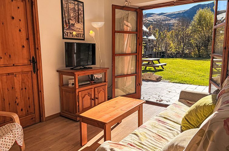 Unterkunft 1477107 - Appartement Katalonien / Pyrenäen - Appartement Bajo con jardín y parking - Dellui 2