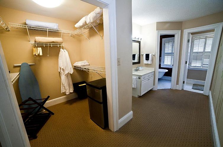 DeSoto Beach Bed and Breakfast