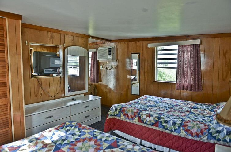 Lake Ida Beach Resort