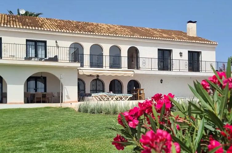 Villa Las Dalias aan Costa Tropical