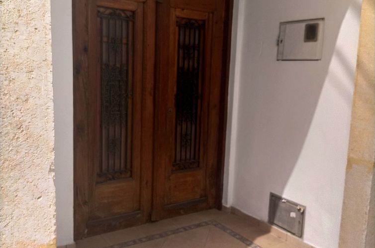 Geschakelde woning in ondara