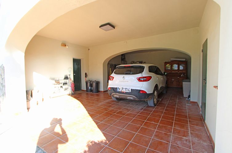 Vrijstaande woning in ondara