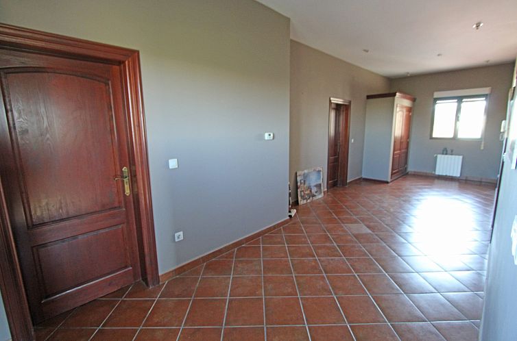 Vrijstaande woning in ondara