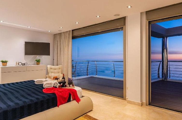 Vakantiehuis Villa Campomanes - PlusHolidays