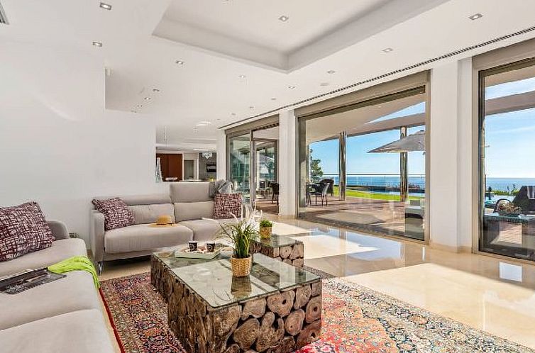 Vakantiehuis Villa Campomanes - PlusHolidays