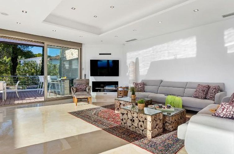 Vakantiehuis Villa Campomanes - PlusHolidays