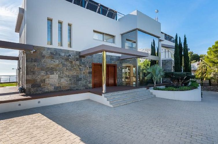 Vakantiehuis Villa Campomanes - PlusHolidays