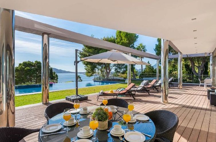 Vakantiehuis Villa Campomanes - PlusHolidays