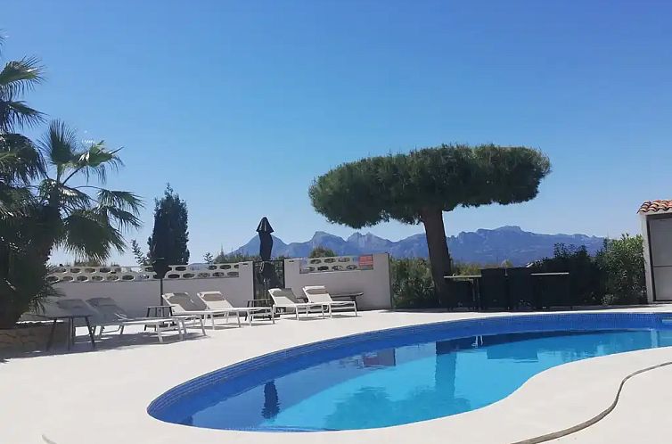 Luxe grote villa met prive zwembad.