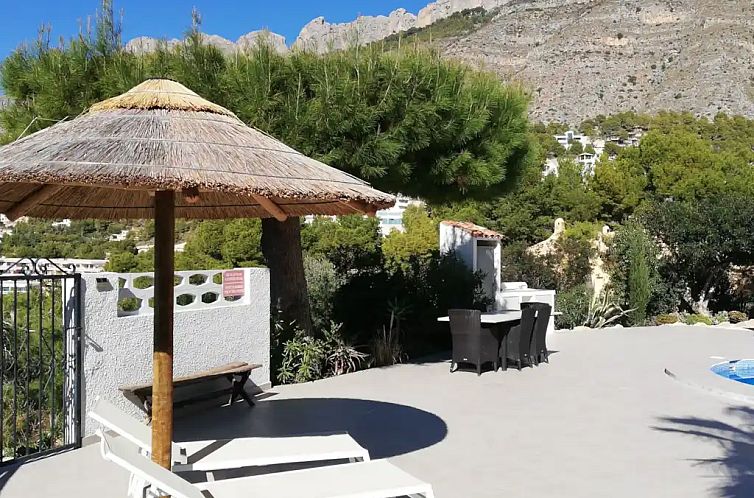 Luxe grote villa met prive zwembad.