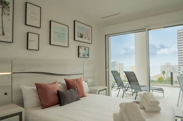 Silver Tower 7B