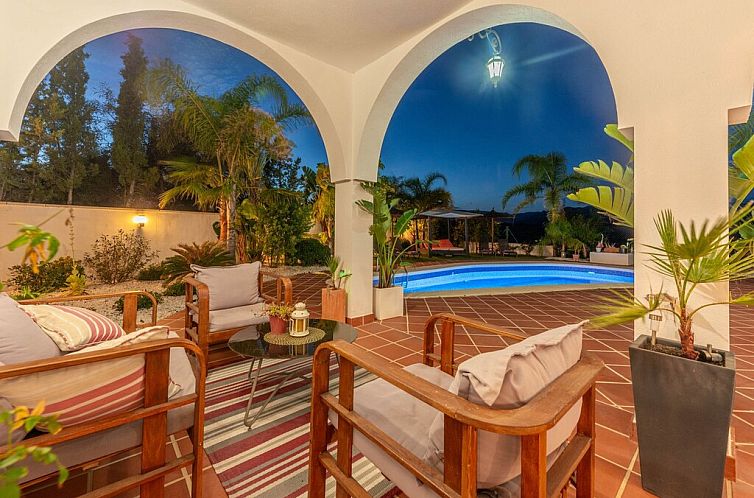 Vakantiehuis Villa Busot Alicante mit privatem Pool