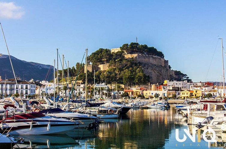 Vrijstaande woning in Dénia