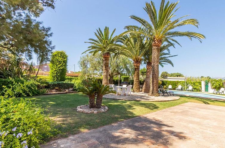 Vakantiehuis Haus mit privatem Pool, Garten und privatem Par