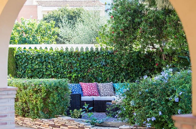 Vakantiehuis Haus mit privatem Pool, Garten und privatem Par