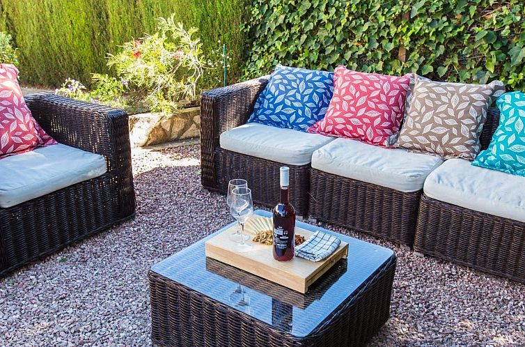 Vakantiehuis Haus mit privatem Pool, Garten und privatem Par