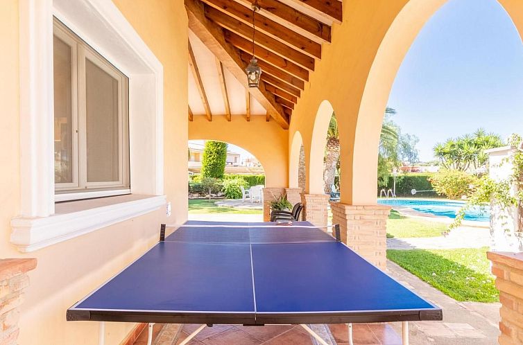 Vakantiehuis Haus mit privatem Pool, Garten und privatem Par