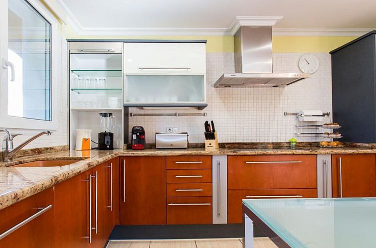 Vakantiehuis Haus mit privatem Pool, Garten und privatem Par