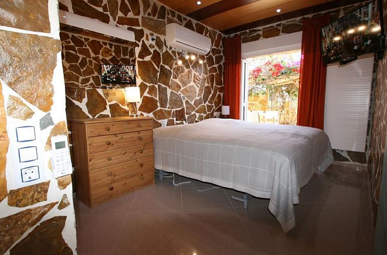 Vakantiehuis in Dénia mit Privatem Whirlpool