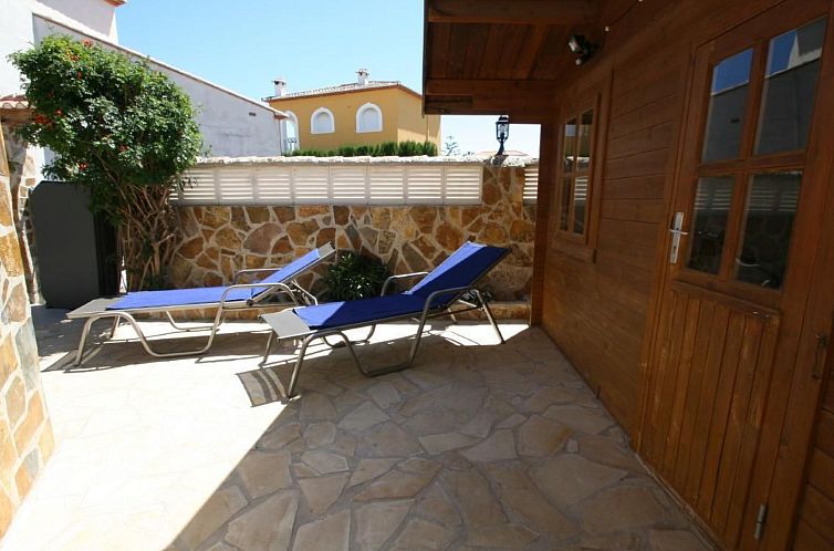 Vakantiehuis in Dénia mit Privatem Whirlpool