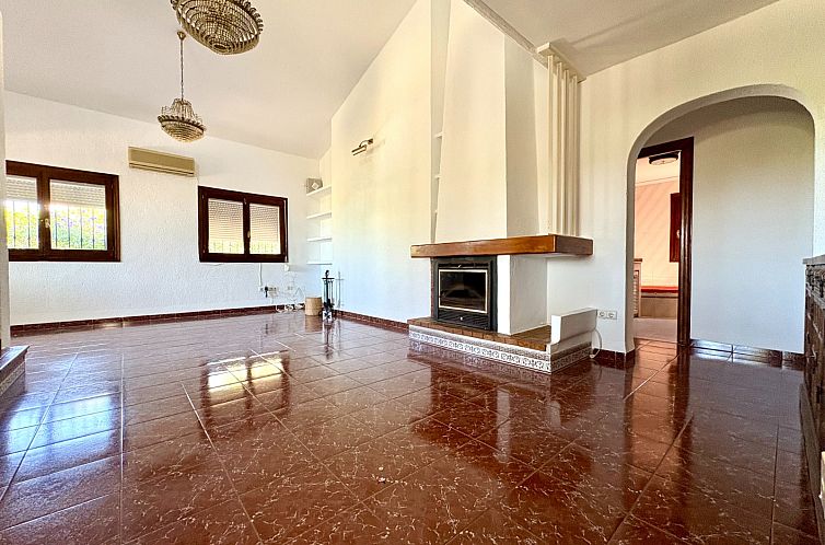 Vrijstaande woning in Dénia