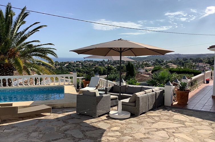 Vakantiehuis Villa "Michel" mit Blick auf das Wasser