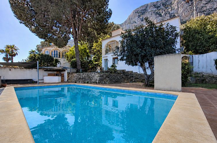 Vrijstaande woning in Dénia