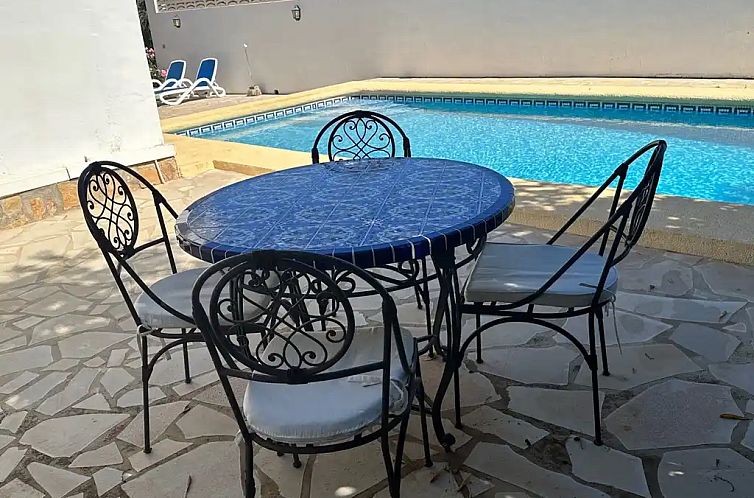 Tres Palmas