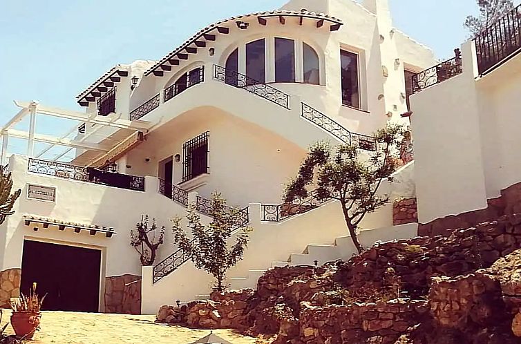 El Castellet, privé huis en zwembad