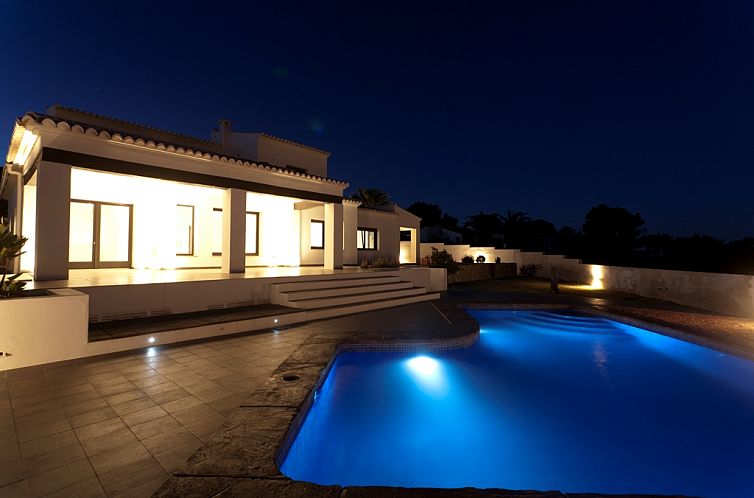 Vrijstaande woning in Moraira