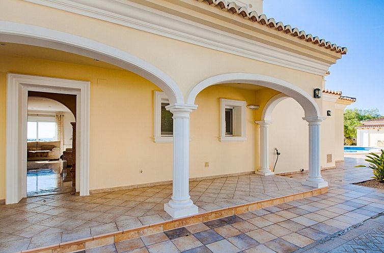 Vrijstaande woning in Moraira