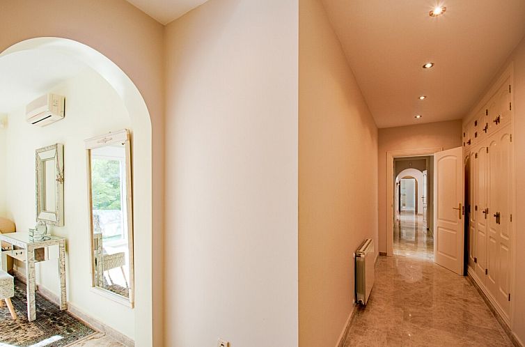 Vrijstaande woning in Moraira