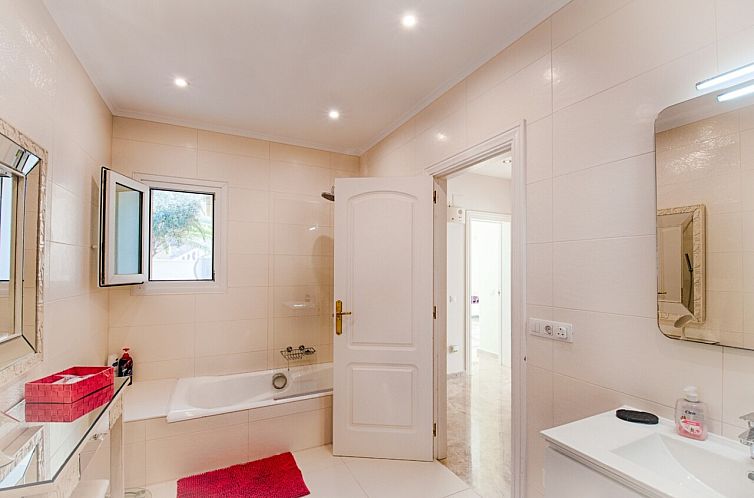 Vrijstaande woning in Moraira