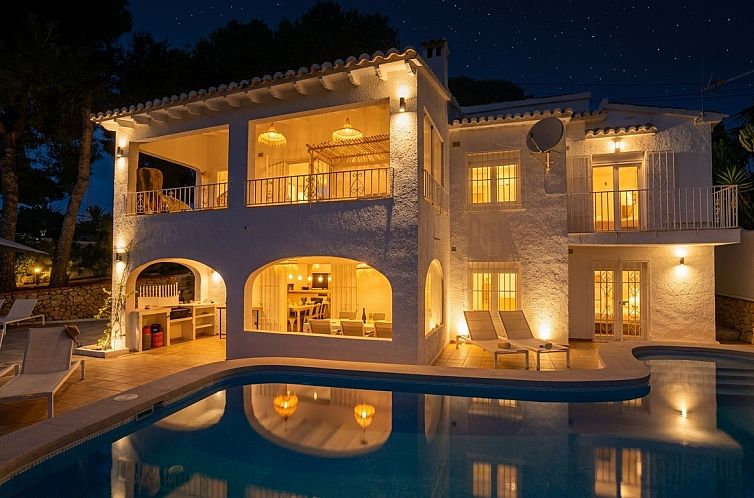 Vrijstaande woning in Moraira