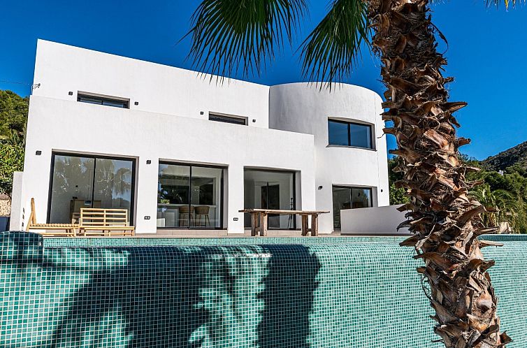Vrijstaande woning in Moraira