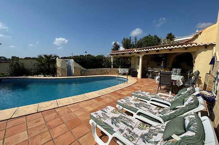 Vrijstaande woning in Moraira