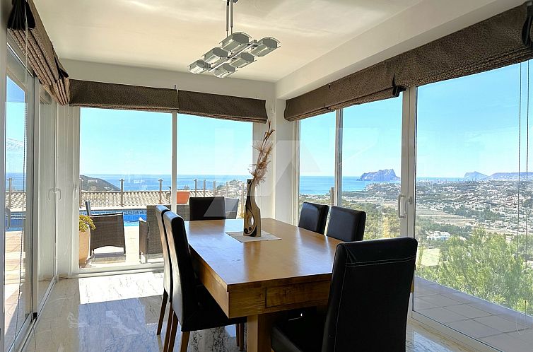 Vrijstaande woning in Moraira