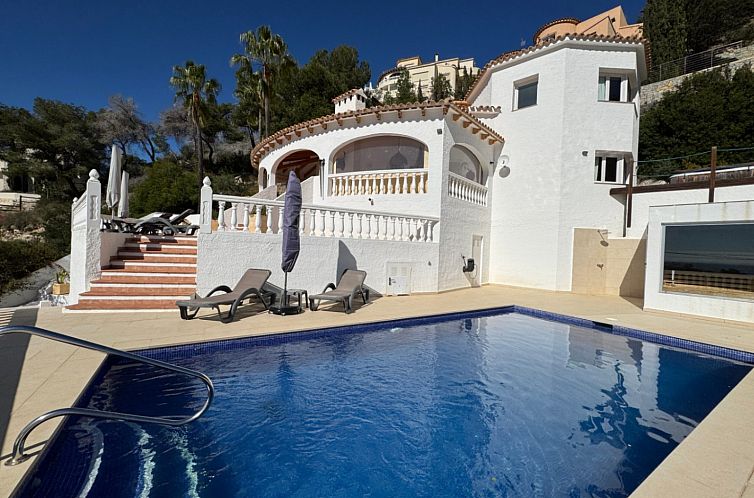 Vrijstaande woning in Moraira