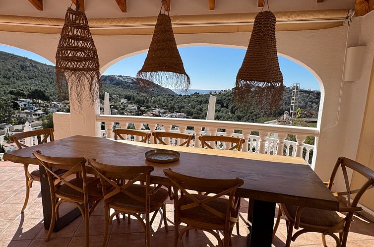Vrijstaande woning in Moraira