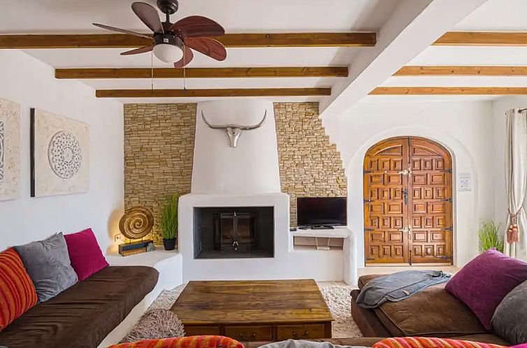 Casa Helena Moraira