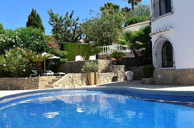 Villa Ayala met privé zwembad