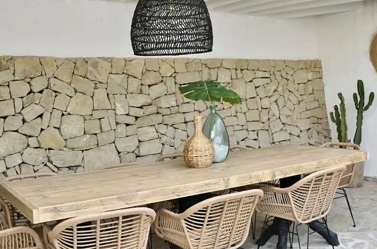Villa Ayala met privé zwembad
