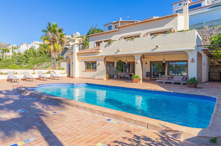 Vrijstaande woning in Moraira