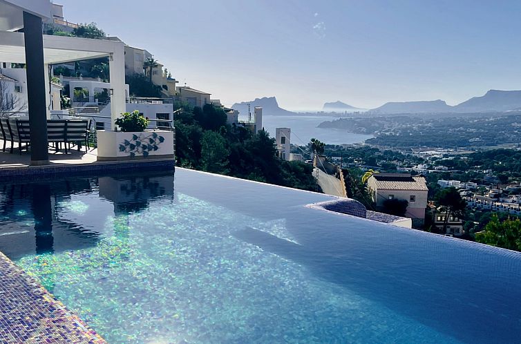 Vrijstaande woning in Moraira