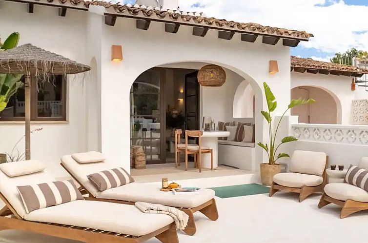 The James | BOUTIQUE BUNGALOW