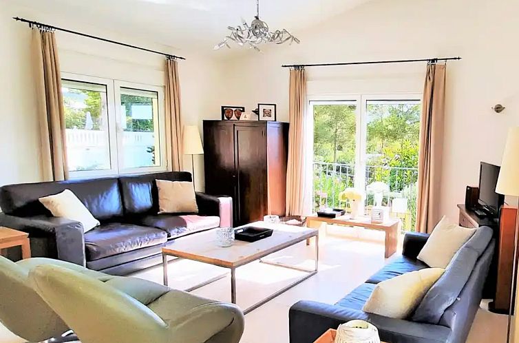 Villa Nova in Moraira met zeezicht