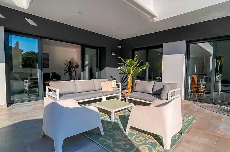 Villa Yasmila Moraira